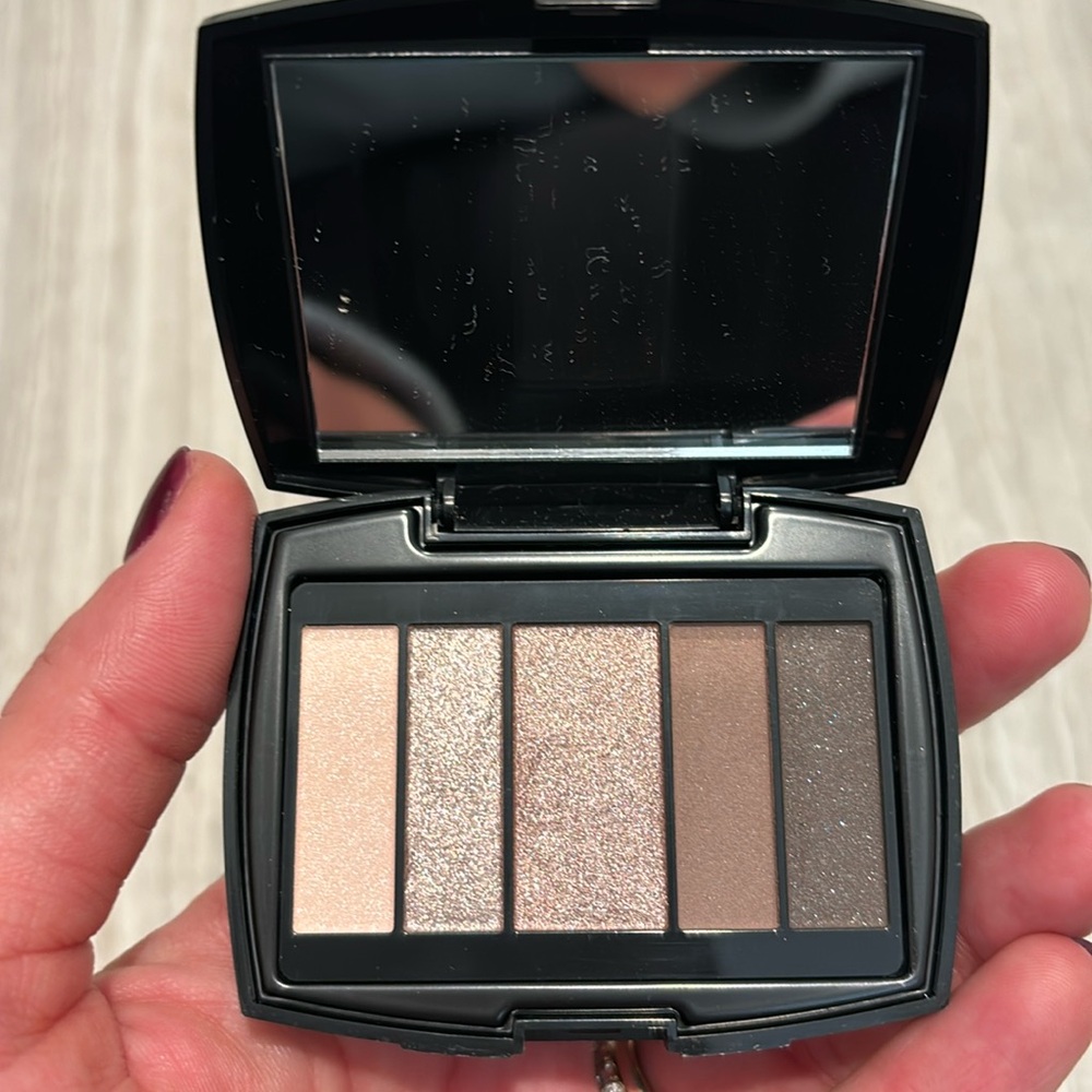 Lancôme color design palette